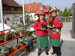 Anne Schuler und Helga Rometsch